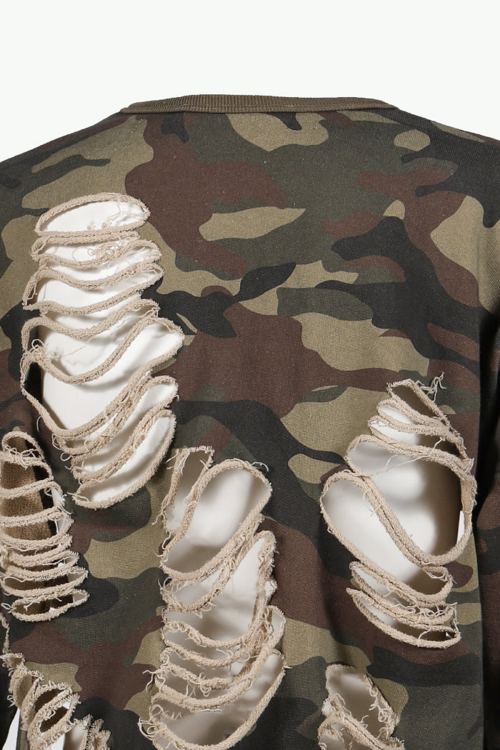 DISTRESSED CREWNECK / CAMO