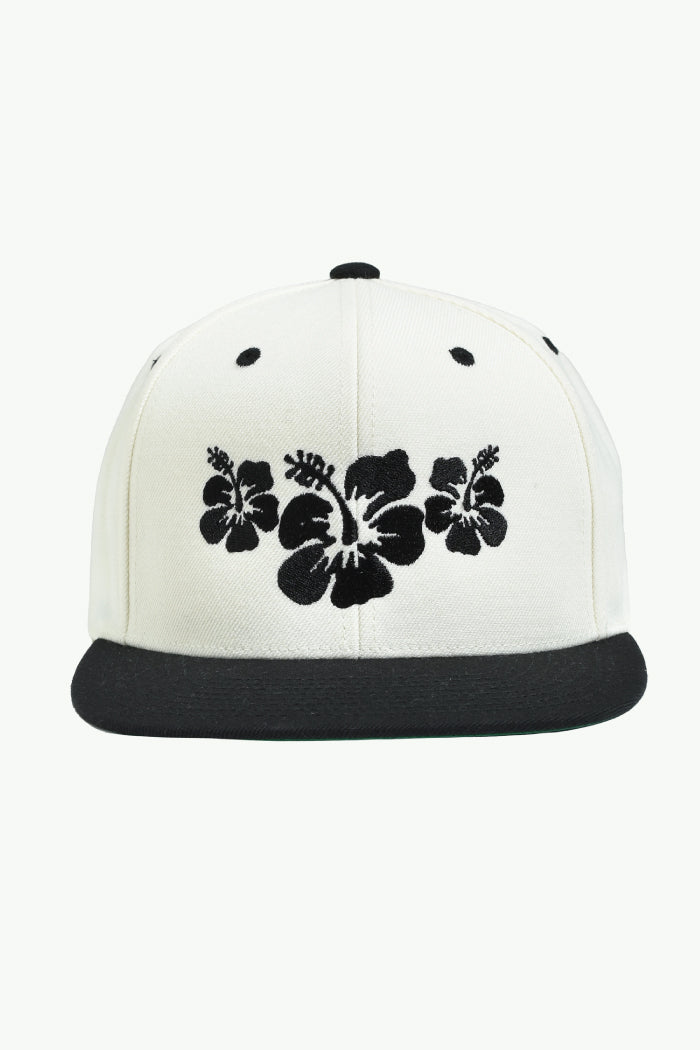 OASIS SNAPBACK / WHT BLK