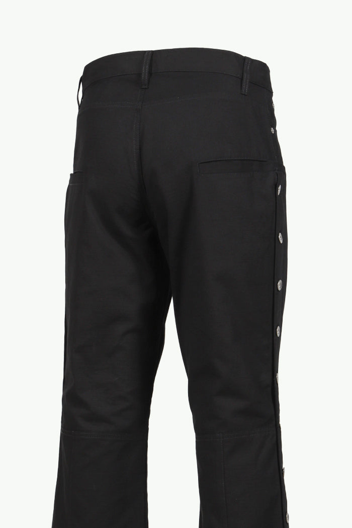 SIDE BUTTON PANTS / BLK