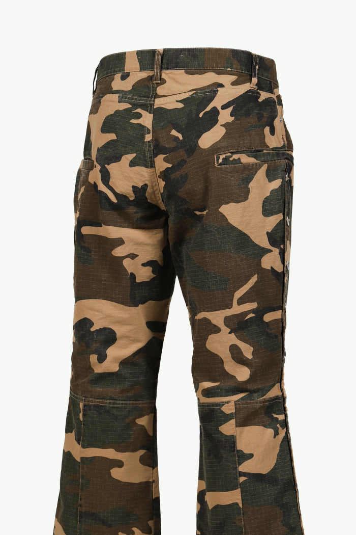 SIDE BUTTON PANTS / CAMO
